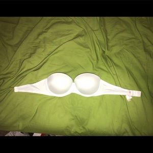 VS PINK white, strapless push up bra